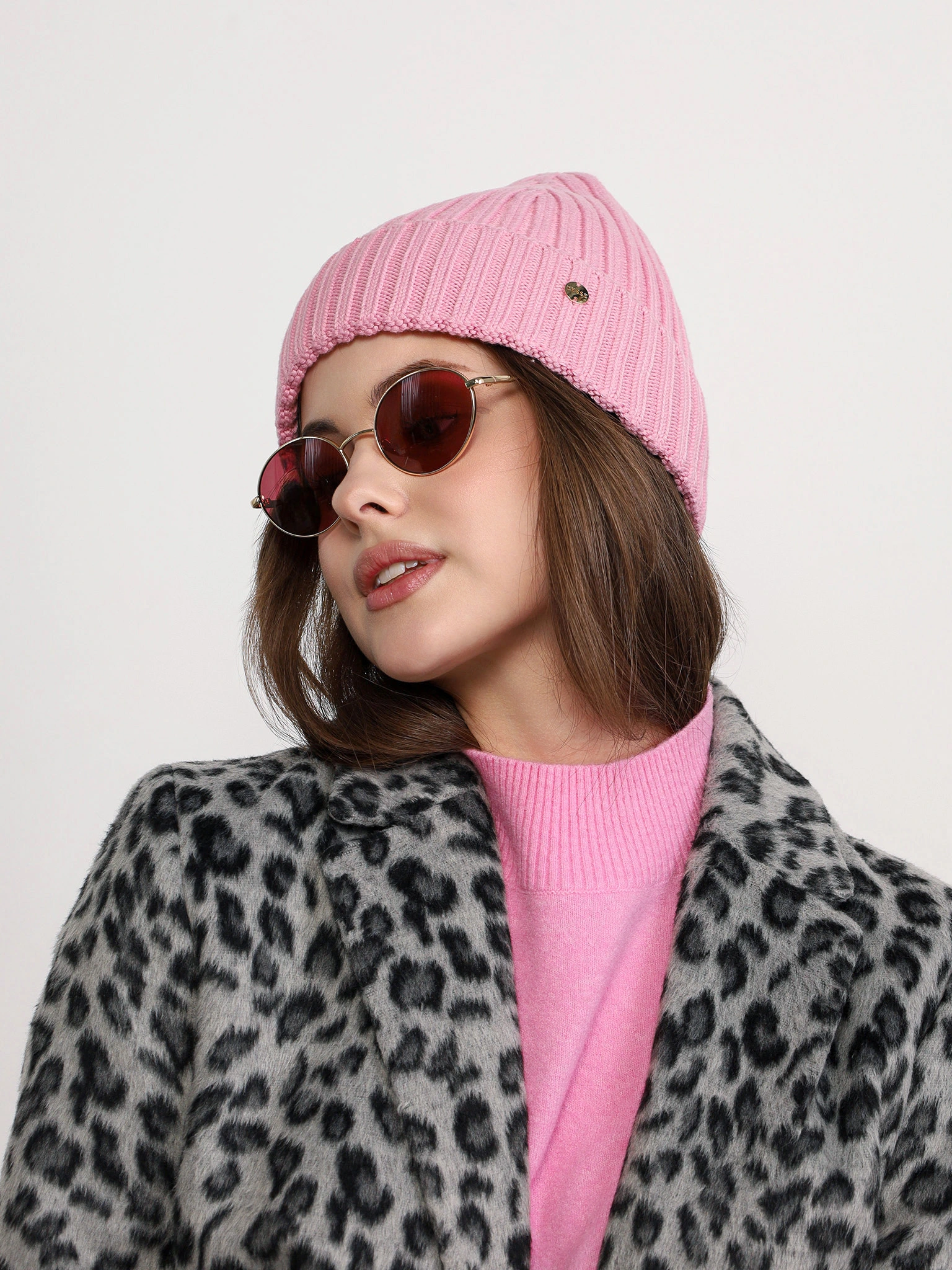 Шапка-бини из смесовой вискозы с отворотом на подкладе в ассортименте